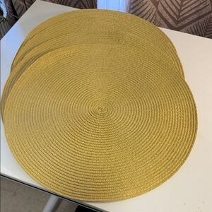 Natural Round Woven Placemat Set